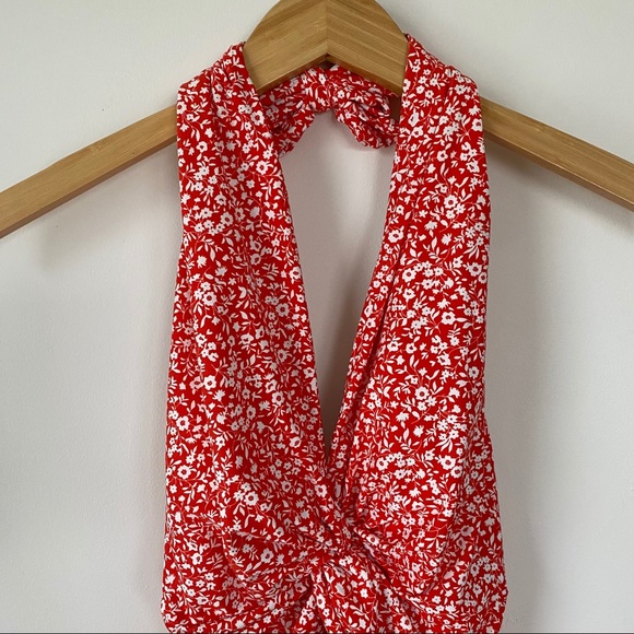 Michael Kors Floral Deep V-Twist Halter One-Piece - Picture 4 of 13